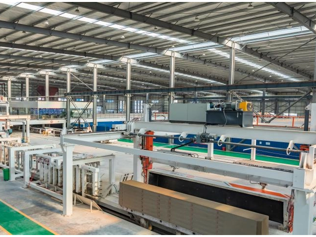 China Taizhou AAC Bloque liviano automático y línea de producción de paneles