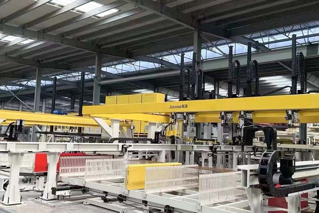 Sección de fabricación y circulación de malla de acero automático